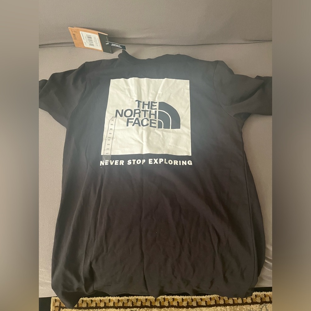 Women’s The North Face Tee